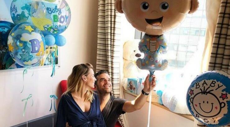 Μαρία Λουΐζα Βούρου: Η πρώτη φωτογραφία αγκαλιά με τον νεογέννητο γιο της!