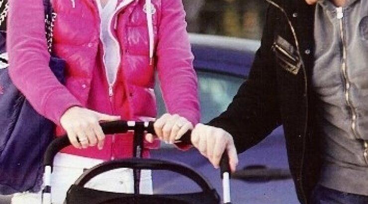 Χρουσαλά-Πατίτσας: Βόλτα με την κορούλα τους!