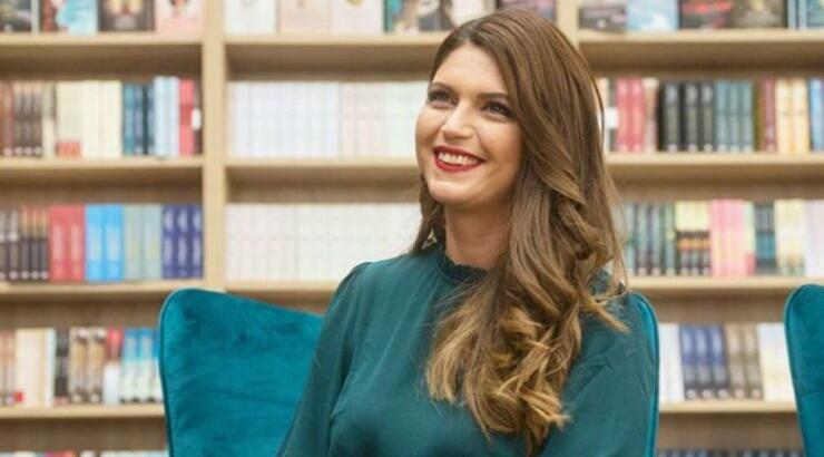 Μαρίνα Χατζηκώστα: Η συγκλονιστική εξομολόγηση για τον πατέρα της και τα βιώματά του! [βίντεο]