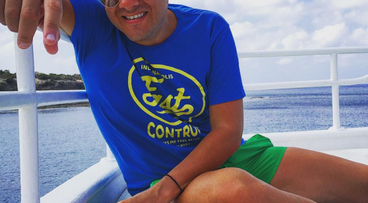 Μάρκος Κωμοδρόμος: Η έκπληξη από τους φίλους του για τα γενέθλιά του