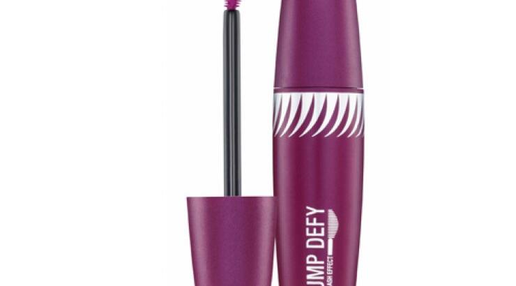 Χαρίστε όγκο στις βλεφαρίδες σας