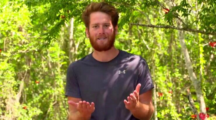 Ανοίγουμε το φωτογραφικό άλμπουμ του James Καφετζή από όταν ήταν παιδί [εικόνες]