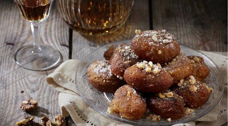 Φτιάξτε μόνες σας μελομακάρονα διαίτης!