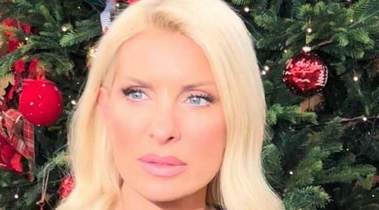 Ελένη Μενεγάκη: Έκανε ελεύθερη πτώση στον εξωτικό προορισμό όπου βρίσκεται για διακοπές