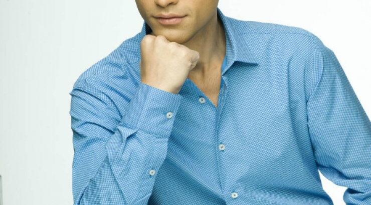 Μένιος Φουρθιώτης: Μαζεύουν υπογραφές για να κόψουν την εκπομπή του