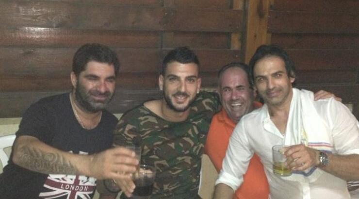 Γιώργος Μερκής: Για μπύρες με τους φίλους του