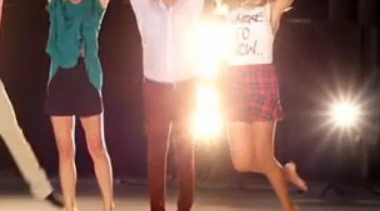  Το τρέιλερ της εκπομπής «Μες στην καλή χαρά»