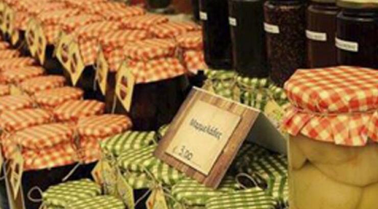 Η Κυπερούντα ετοιμάζεται για το Φεστιβάλ Μήλου