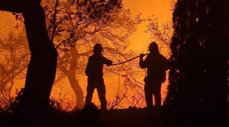Κύπριος επιχειρηματίας έδωσε μάχη με τις φλόγες για να προστατεύσει το πολυτελές ξενοδοχείο του