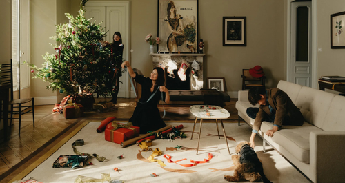 Το ιταλικό palazzo της food writer Mimi Thorisson είναι έτοιμο για… μινιμάλ Χριστούγεννα