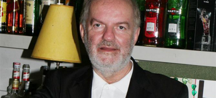 Η αστυνομία «ξεσκονίζει» τα σημειώματα που βρέθηκαν δίπλα στο πτώμα του Ασλάνη