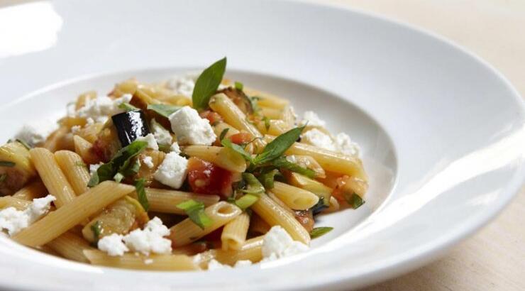 Κρύα σαλάτα ζυμαρικών