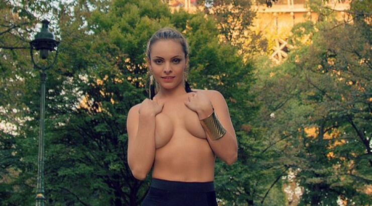 Μεγάλα μπλεξίματα για διάσημο μοντέλο στο Παρίσι [εικόνες]