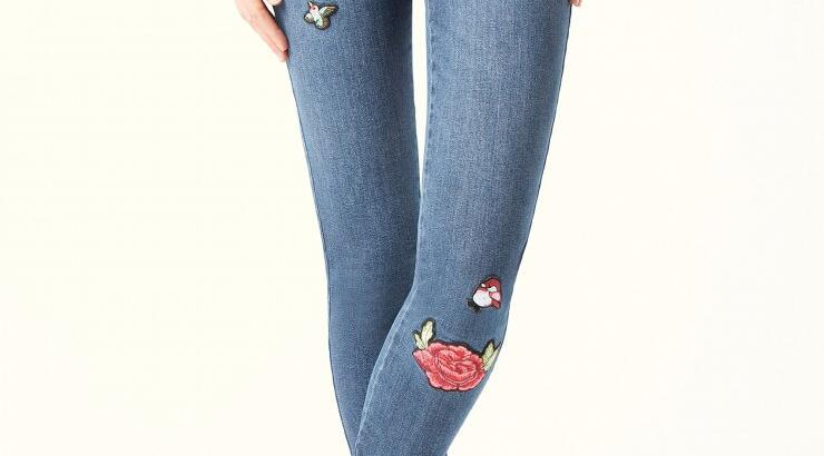 H Calzedonia σας δίνει τη δυνατότητα να δημιουργήσετε το δικό σας στυλ legging ή jeans με patches