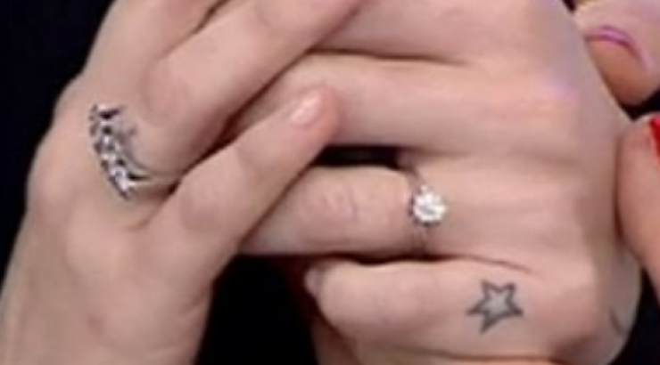 Παντρεύεται πασίγνωστη Ελληνίδα ηθοποιός! [βίντεο]