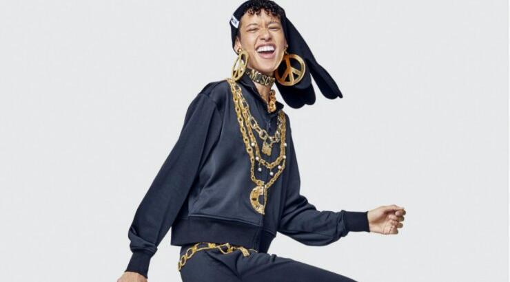 3 αξεσουάρ που ξεχωρίσαμε από την συλλογή H&M [TV] Moschino