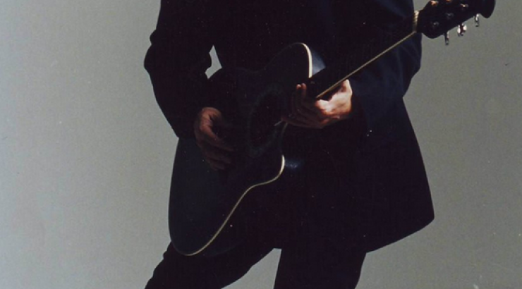 Εσπευσμένα στο νοσοκομείο πασίγνωστος Έλληνας τραγουδιστής!