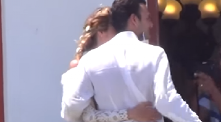 Χλιδάτος γάμος επώνυμου ζευγαριού στη Μύκονο! [εικόνες & βίντεο]