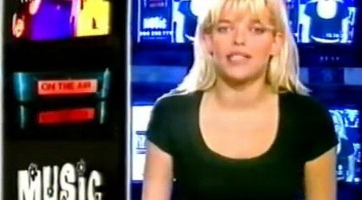 Δείτε πως ήταν η Νανά Καραγιάννη όταν παρουσίαζε εκπομπή στο New Channel στα 16 της