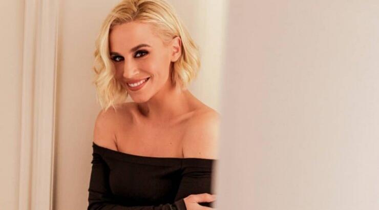 Νάντια Μπουλέ: Σπάνια βραδινή έξοδος με το σύντροφό της