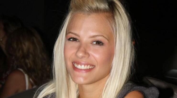  Η Λάουρα Νάργες κατηγορεί αεροπορική εταιρεία ότι της κατέστρεψε τα παπούτσια της