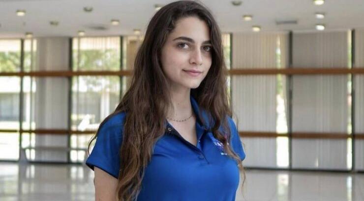 Ελένη Χαρίτωνος: Επέστρεψε στην Κύπρο μετά από 8 μήνες στη NASA και έκανε έκπληξη στους ανθρώπους της 