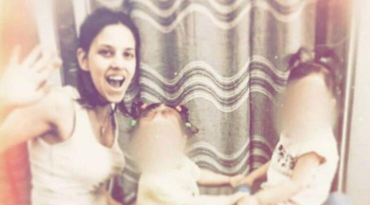 Νατάσα Τούρζα: Μας έδειξε τις δίδυμες κόρες της να νανουρίζουν τον νεογέννητο αδερφό τους!