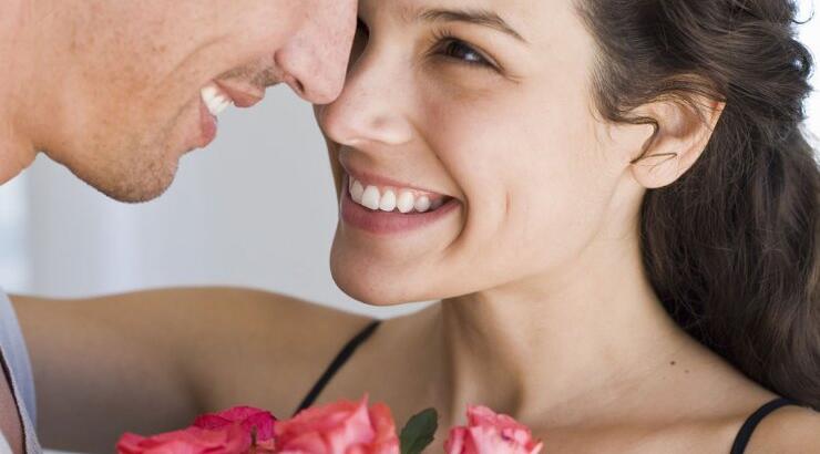 6 σημάδια πως ερωτεύεσαι το φίλο σου 