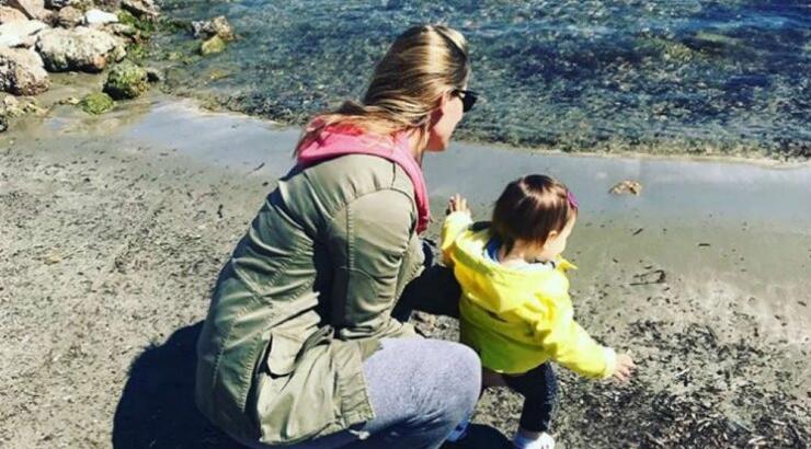 Ελεονώρα Μελέτη: Στην παιδική χαρά με τη μικρή Αλεξάνδρα! [εικόνες]