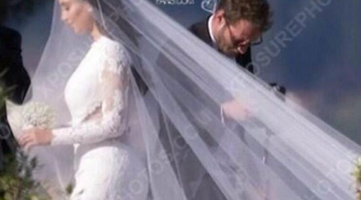 Δεν θα πιστεύετε πόσο κόστισε ο γάμος των Kardashian - West