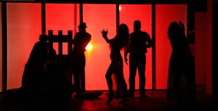 Ο Καραγκιόζης παραλίγο Βεζίρης