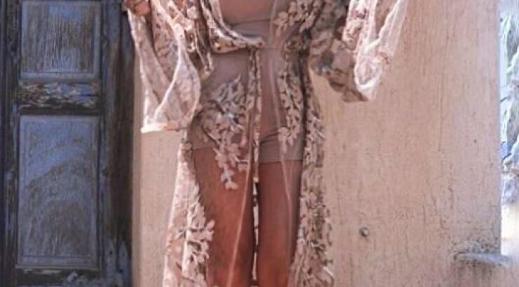 Αθηνά Οικονομάκου: Μας έδειξε τους κοιλιακούς της και μείναμε άφωνοι! [εικόνα]