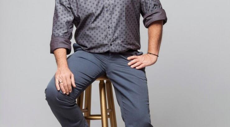 Το είδαμε και αυτό! Ο Δημήτρης Παπανώτας κάνει μπότοξ μπροστά στην κάμερα