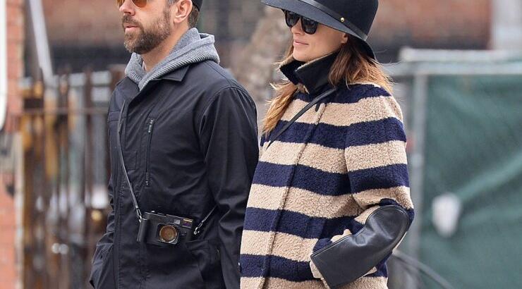 Η Olivia Wilde έκλεισε τα 30 της χρόνια και τα γιορτάζει περιμένοντας το μωρό της 