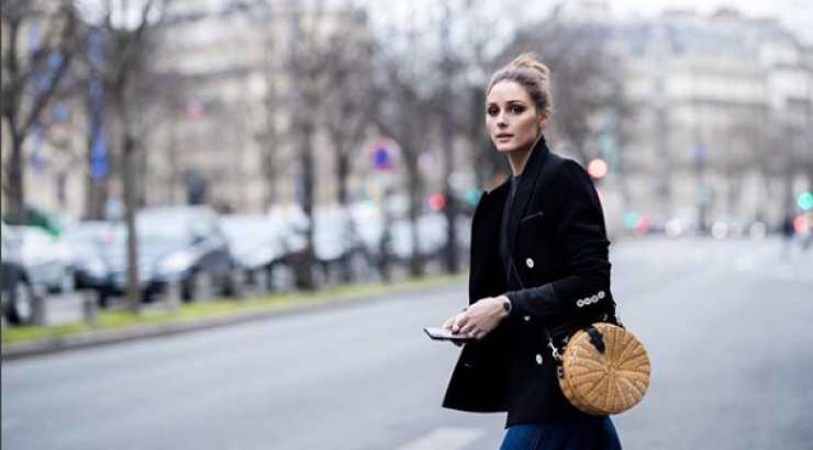 Η τσάντα της Olivia Palermo είναι Mango και κοστίζει 50 ευρώ