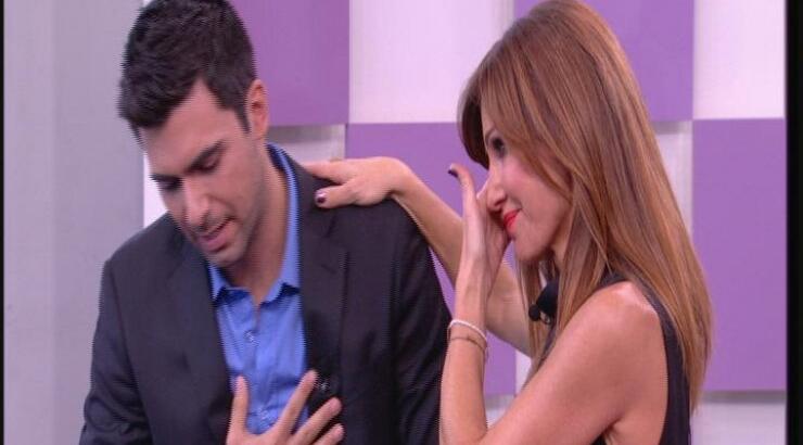 Πάμε Πακέτο: Η Βίκυ Χατζηβασιλείου «πρωταγωνιστεί» στην ίδια της την εκπομπή