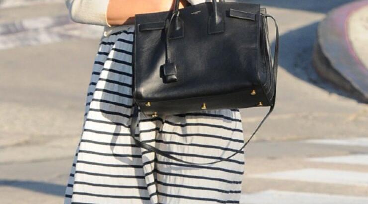 Η πιο διάσημη γυναίκα-sex symbol έκοψε τα μαλλιά της κοντά!