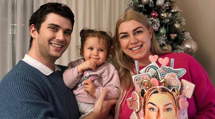 Pan Dragomir: Συγκινεί μιλώντας για τον σύντροφό της, Alex και το πόσο τη στηρίζει στις επιλογές της [βίντεο]