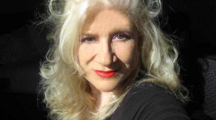 Μαρία Παπαπέτρος για Φώτη Σπύρο: “Είχαμε να μιλήσουμε 15 χρόνια. Αυτά που μου λέτε περί κουμπαριάς είναι άγνωστα”