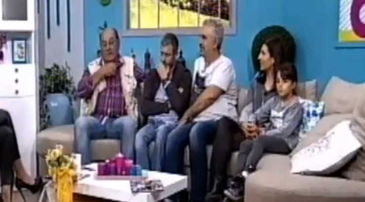 Το “Παρά πέντε” επέστρεψε στην τηλεόραση! [βίντεο]