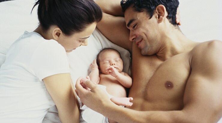 Οι 5 τρόποι που κάνουν σεξ οι νέοι γονείς
