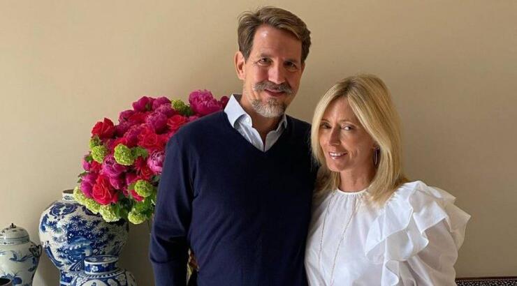 Παύλος – Marie Chantal: Παρακολούθησαν την Barbie σε θερινό σινεμά των Σπετσών [εικόνα]