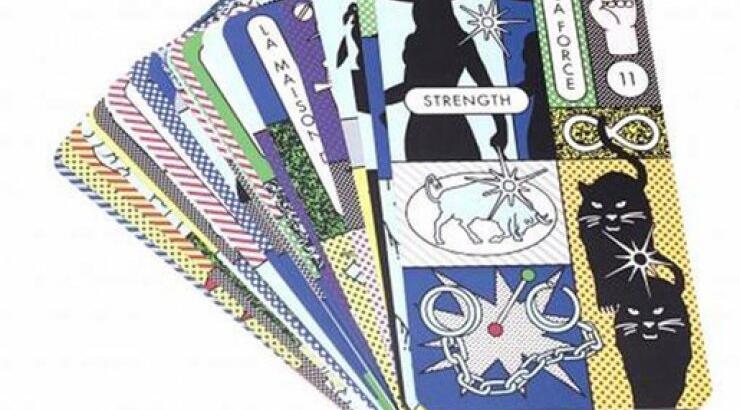 Ο οίκος Kenzo λέει τα...ταρό