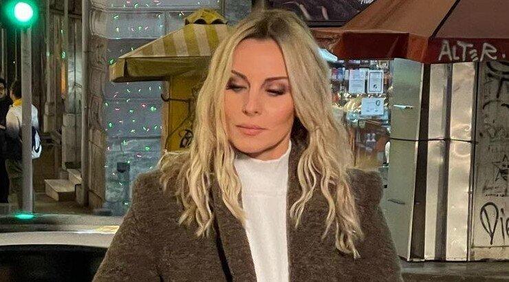 Πέγκυ Ζήνα: Οι άσχημες καταστάσεις που βίωσε στην αρχή της καριέρας της [βίντεο]