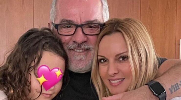 Πέγκυ Ζήνα: Είδαμε την κόρη της να τραγουδάει σε συναυλία της [βίντεο]