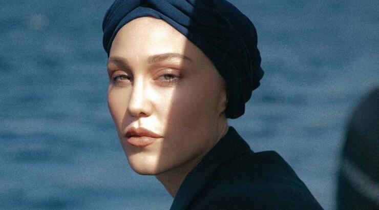 Πηνελόπη Αναστασοπούλου: Έκοψε τα μαλλιά της κοντά επειδή έπεφταν μετά τον κορωνοϊό! 