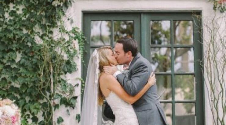 Πότε να επιλέξετε κοντό πέπλο για το νυφικό σου 