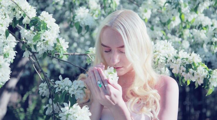 5 νέες αφίξεις στα γυναικεία αρώματα του φθινοπώρου