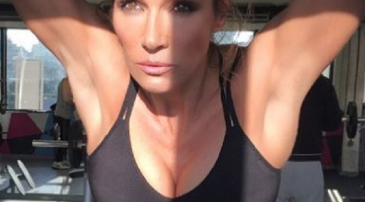 Δίαιτα αποτοξίνωσης από την Ελένη Πετρουλάκη για να χάσετε τα κιλά του Πάσχα!