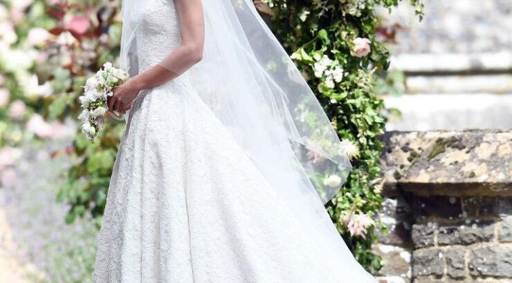 Ποιος είναι ο σχεδιαστής που υπέγραψε το εντυπωσιακό νυφικό της Pippa Middleton